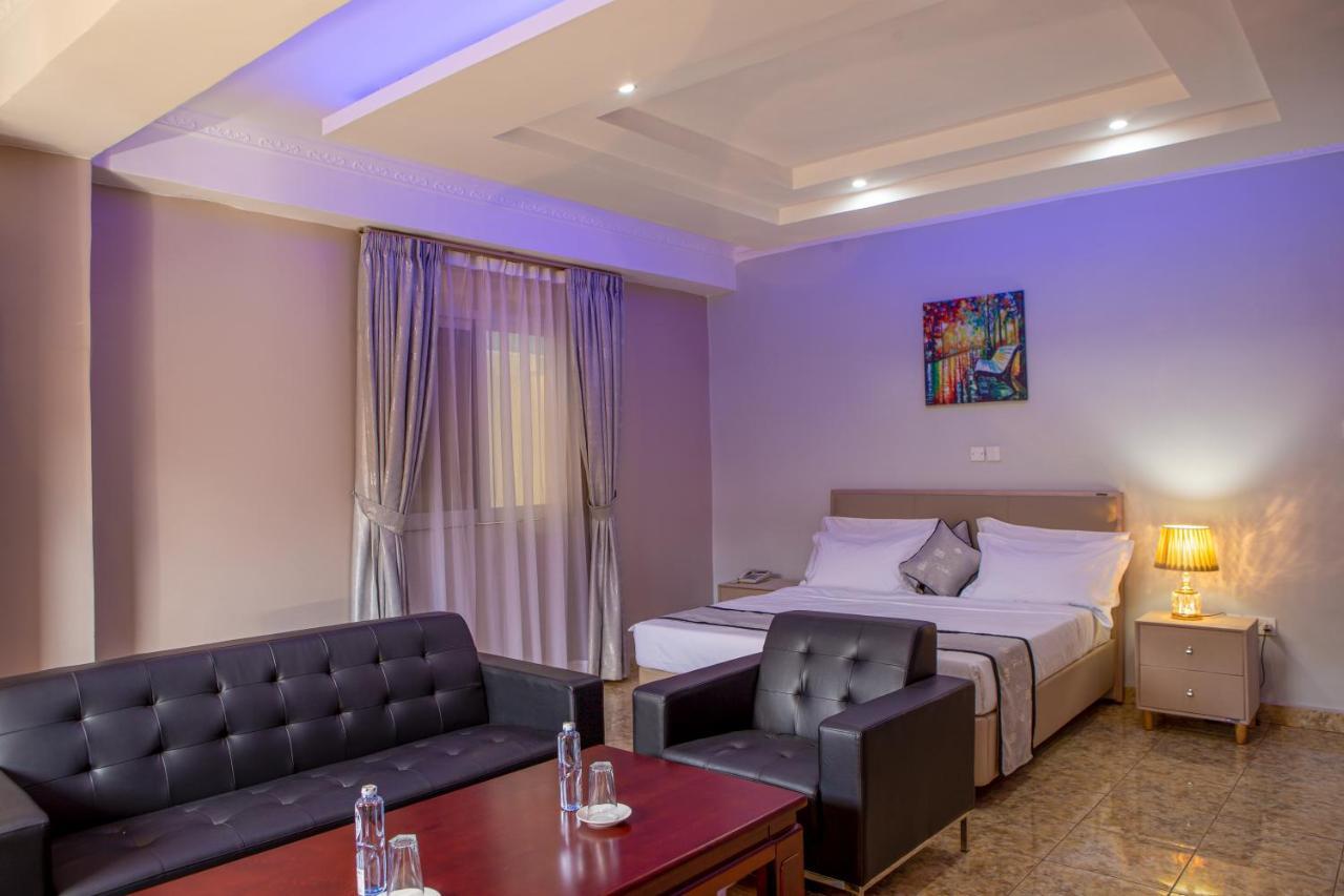 Bukandula Hotel คัมพาลา ภายนอก รูปภาพ