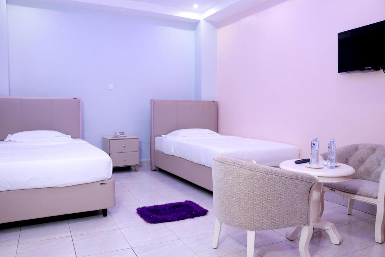 Bukandula Hotel คัมพาลา ภายนอก รูปภาพ